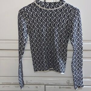 GROVE Black and White Patterned Blouse